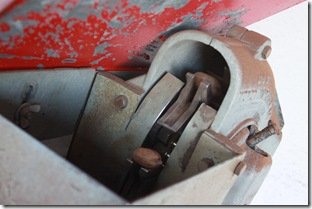 The nut-cracker cracking one pecan